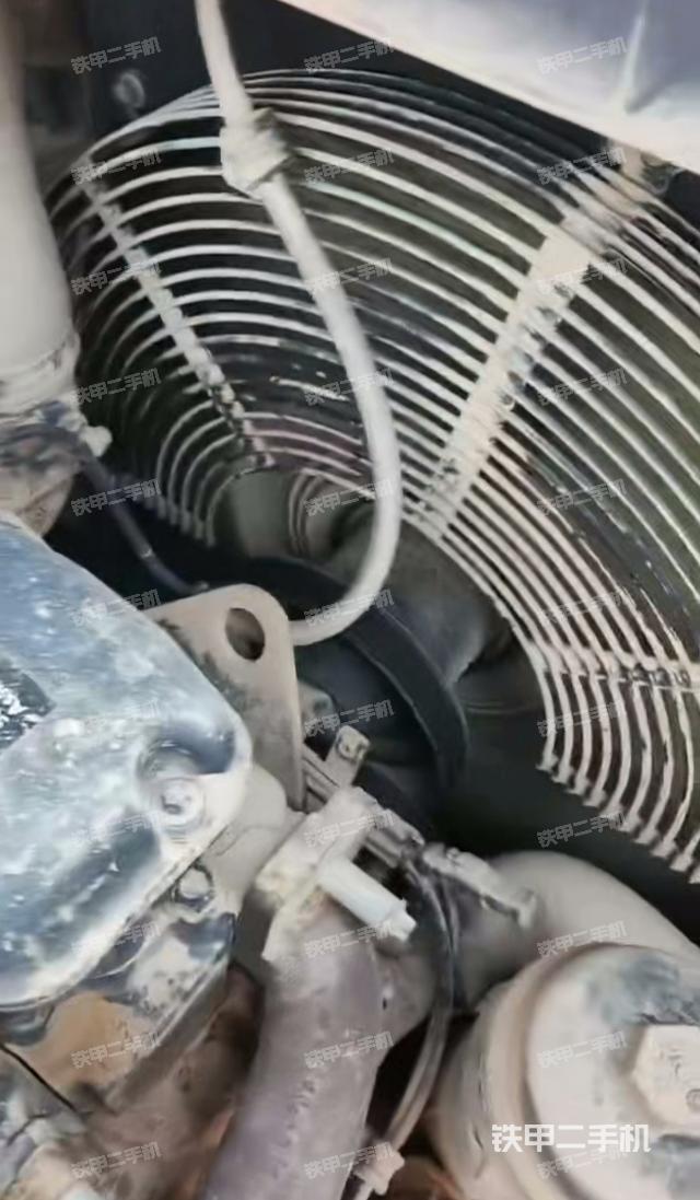 發(fā)動(dòng)機(jī)整體俯視（整機(jī)外觀）