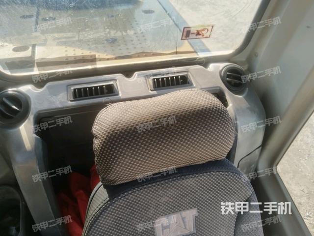 左后方玻璃角標(駕駛室部分) 左后方玻璃角標(駕駛室部分)