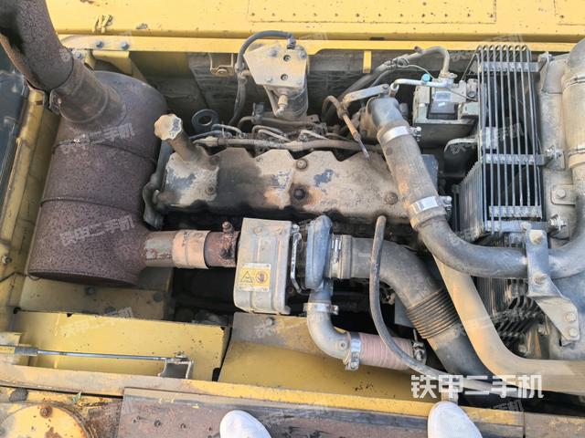 水箱+风扇特写(上车部件) 水箱+风扇特写(上车部件)