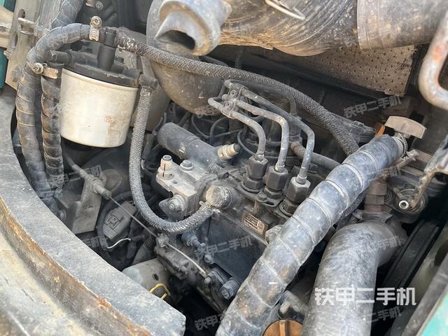 发动机整体俯视(整机外观) 发动机整体俯视(整机外观)