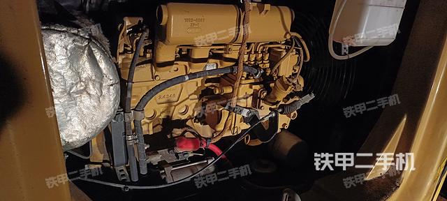 发动机整体俯视(整机外观) 发动机整体俯视(整机外观)