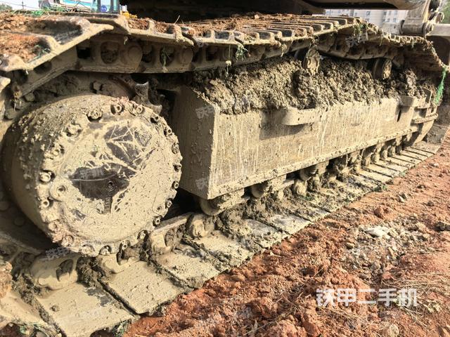 右侧履带整体（行走机构）