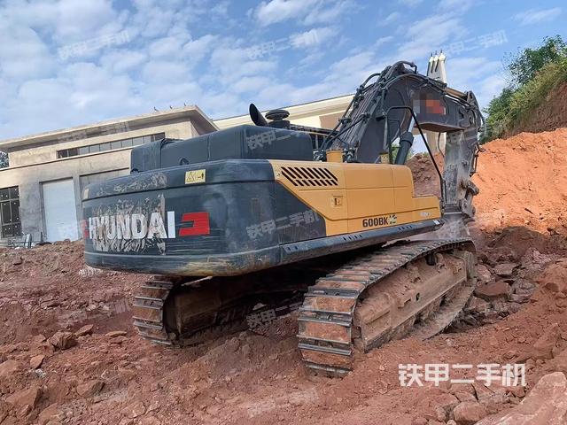 整機(jī)右后45°（整機(jī)外觀）