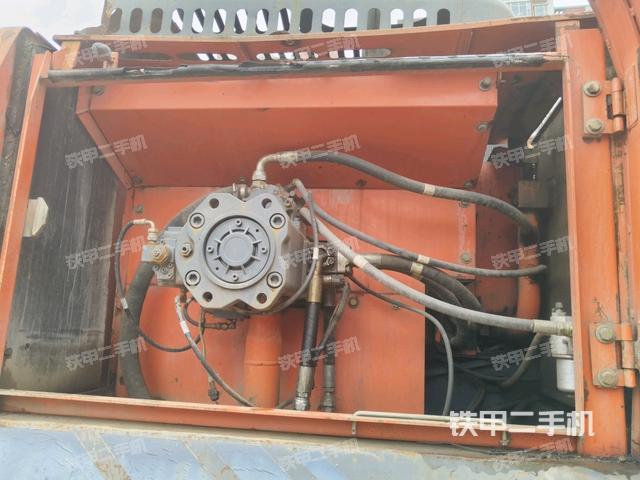 液壓泵室（大件艙室）