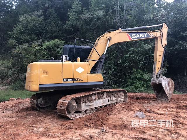 整機右后45°（整機外觀）