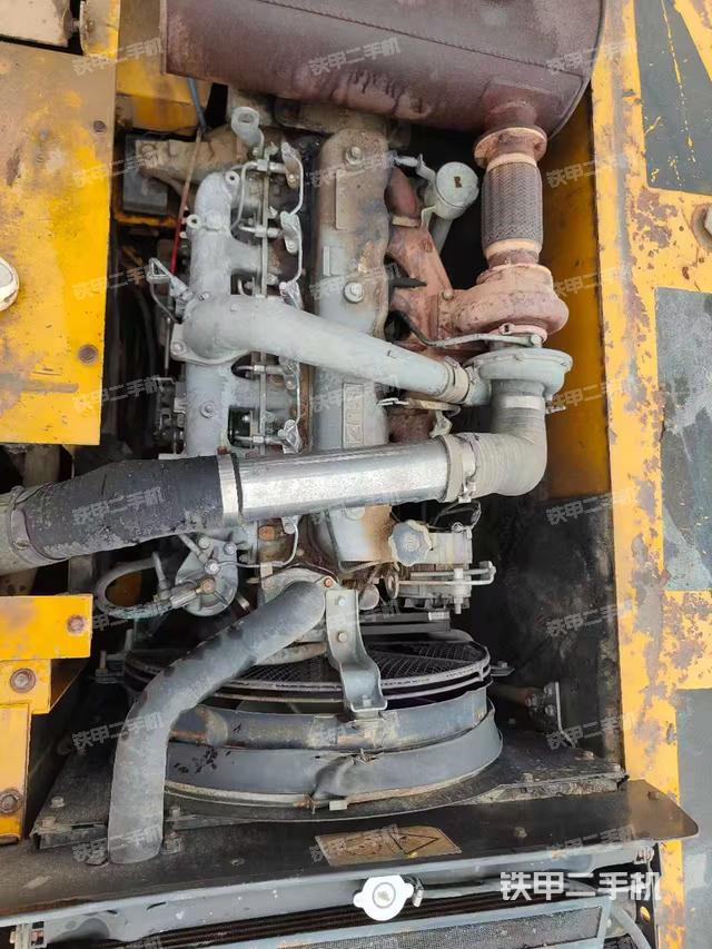 發(fā)動(dòng)機(jī)整體俯視（整機(jī)外觀）