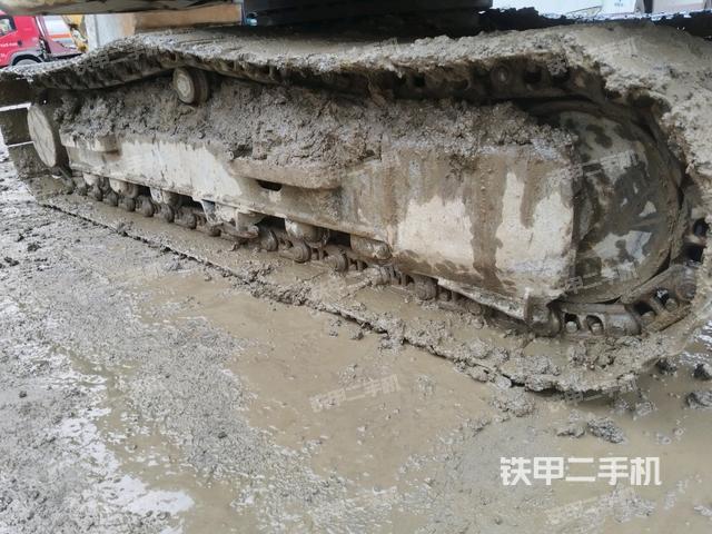 右侧履带整体（行走机构）