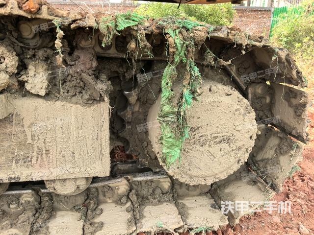 左驱动轮（行走机构）