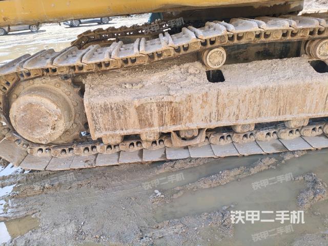 单侧履带整体（整机外观）