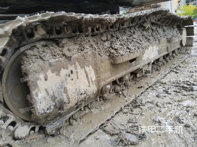 左侧履带整体 （行走机构）