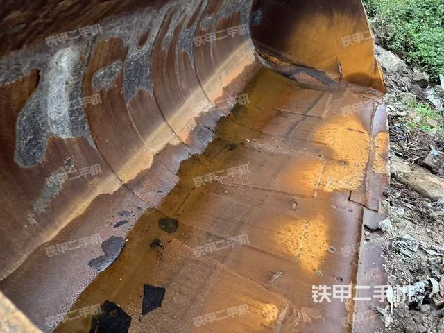 工作裝置整體（整機外觀及大件）