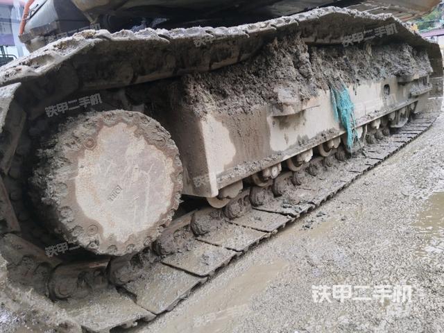 右側(cè)履帶整體（行走機(jī)構(gòu)）