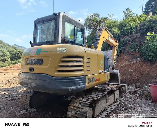 整機右后45°（整機外觀）