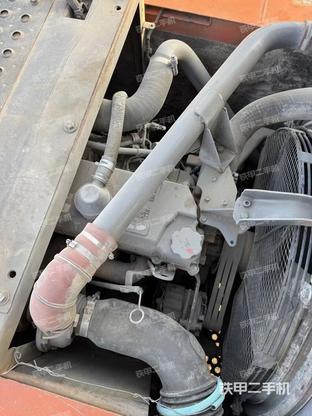 發(fā)動(dòng)機(jī)整體俯視（整機(jī)外觀）