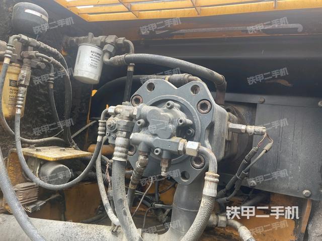 液压泵室（大件舱室）