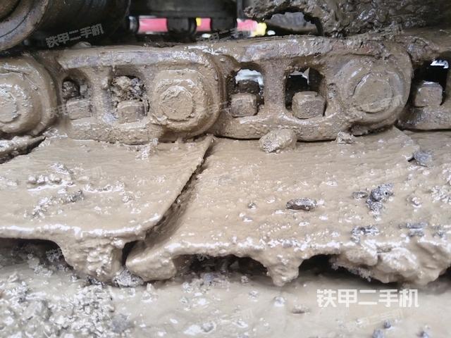 右侧行走马达盖板（行走机构）