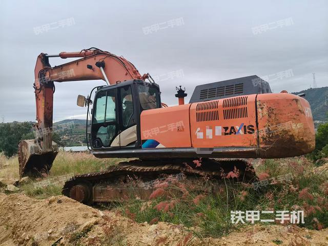 驾驶室整体（整机外观）