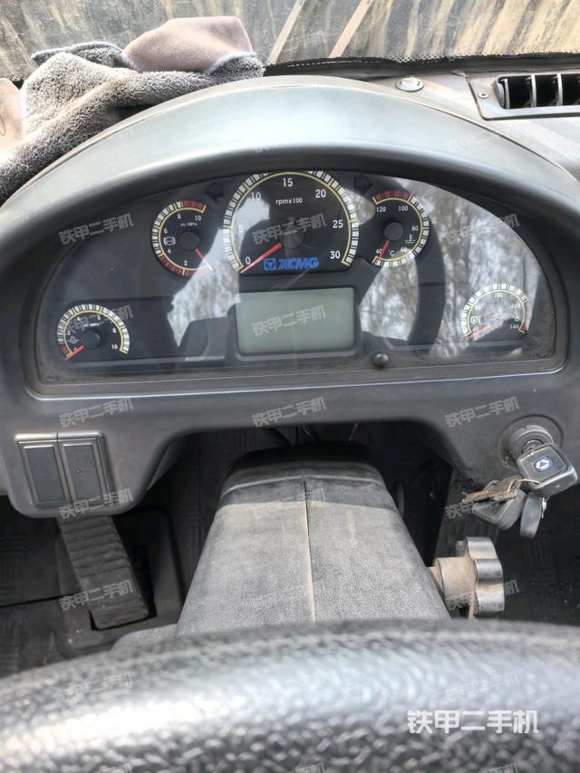 驾驶室操作台（整机外观及大件）