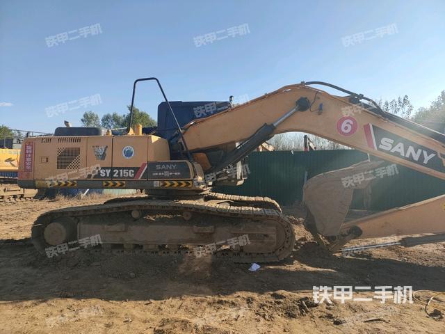 整机右后45°(整机外观) 整机右后45°(整机外观)