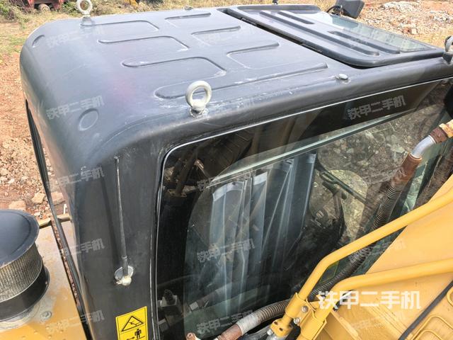 驾驶室顶部俯视（上车部件）