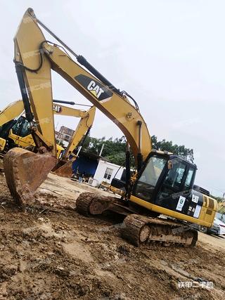 卡特彼勒320D2GC挖掘機
