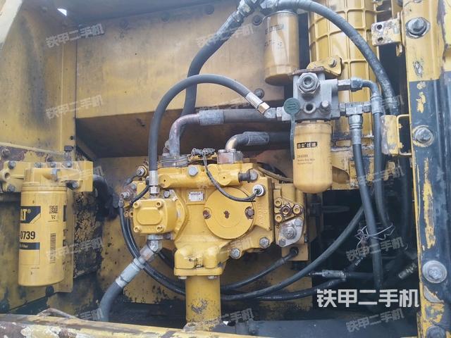 液压泵室（大件舱室）