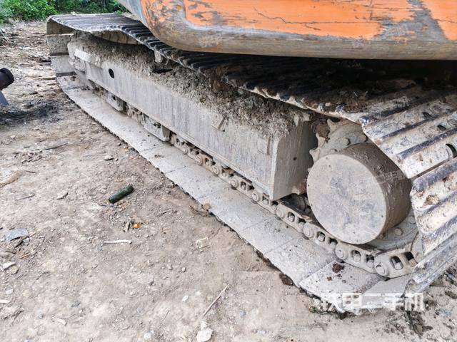 右侧履带整体（行走机构）