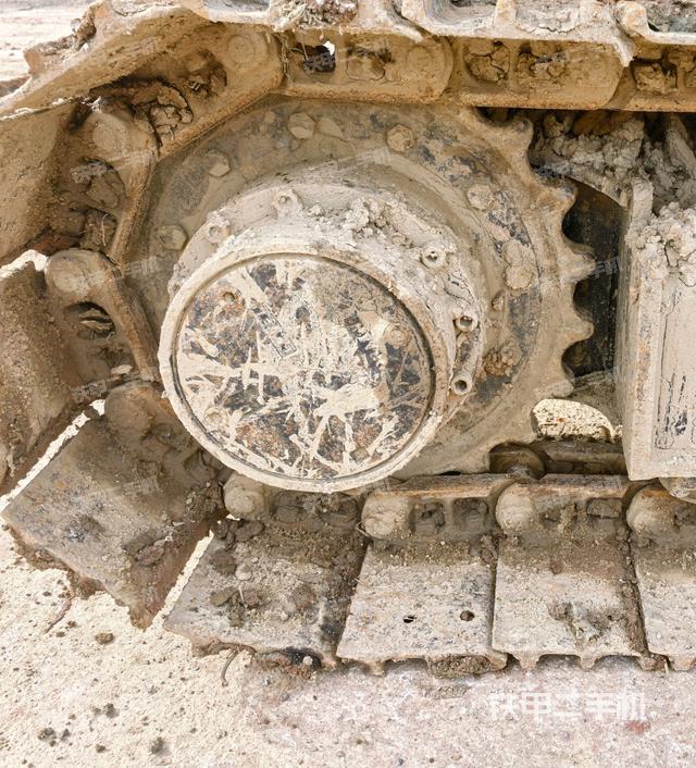 右驅(qū)動輪(行走機構(gòu)) 右驅(qū)動輪(行走機構(gòu))