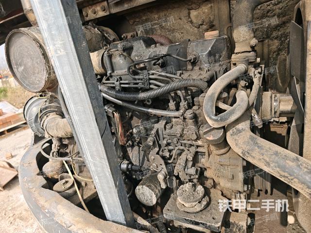 發(fā)動(dòng)機(jī)整體俯視（整機(jī)外觀）