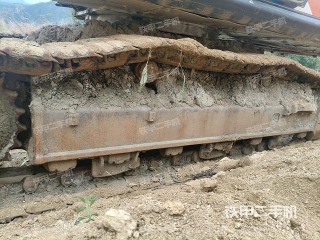 单侧履带整体（整机外观）