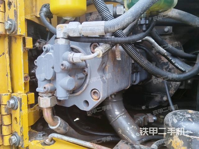 液压泵室（大件舱室）