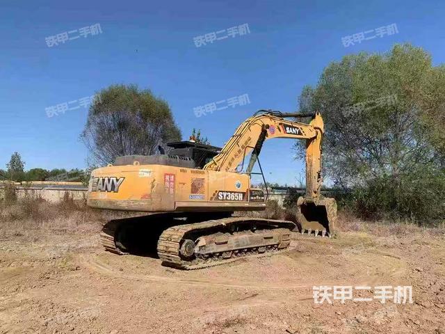 整机右后45°(整机外观) 整机右后45°(整机外观)