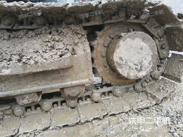 左驱动轮（行走机构）