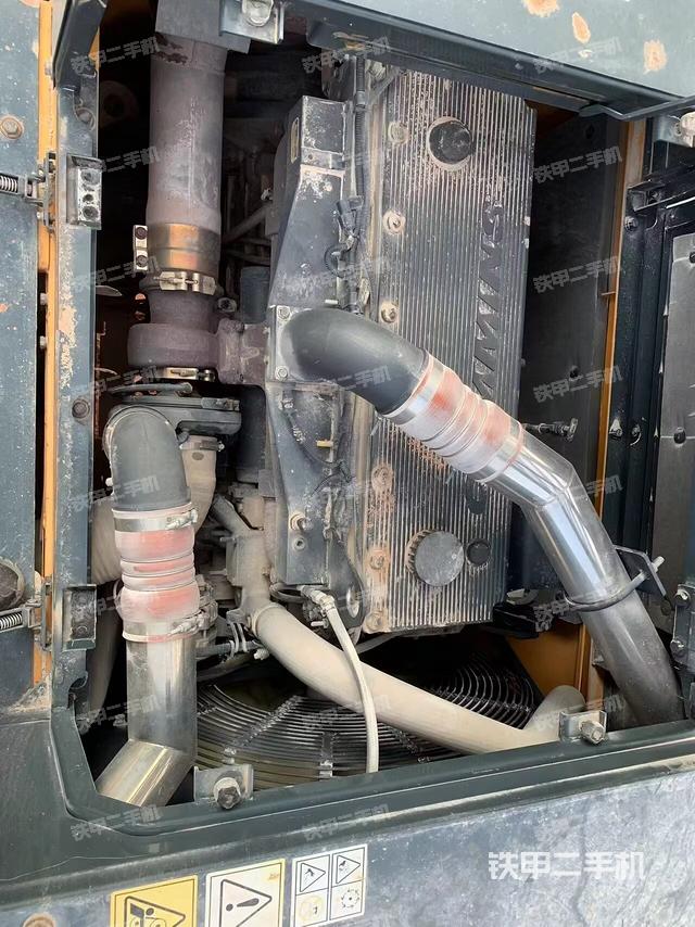 發(fā)動(dòng)機(jī)整體俯視（整機(jī)外觀）