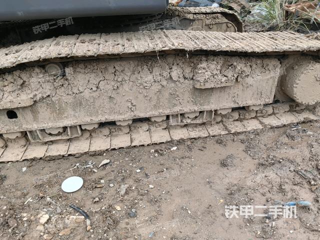 左側(cè)履帶整體?（行走機構(gòu)）