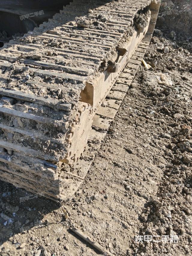 單側(cè)履帶整體（整機外觀）