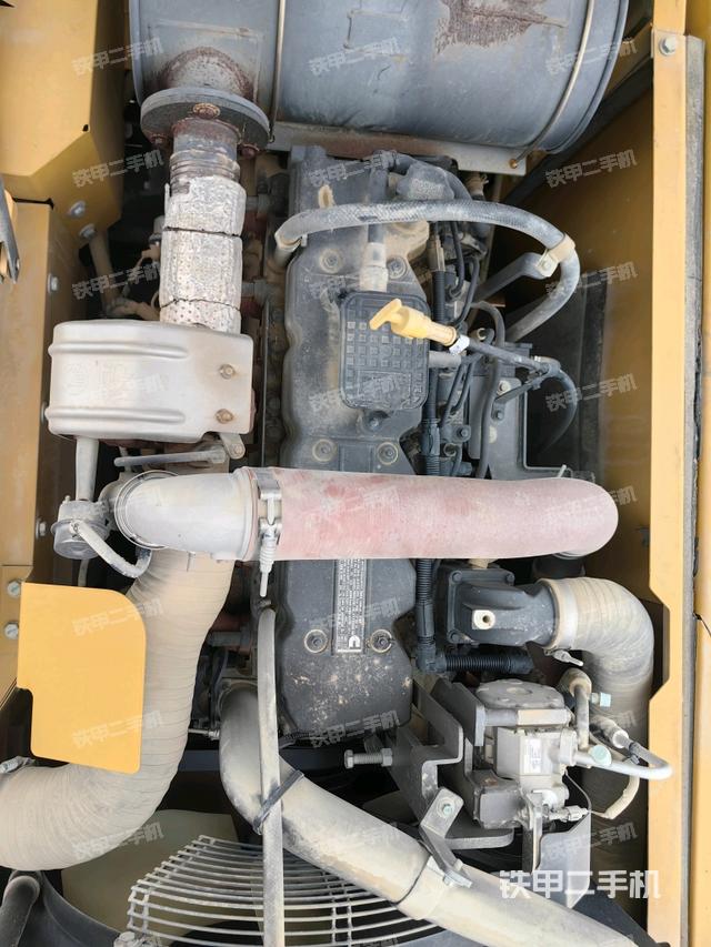 發(fā)動機室（上車部件）