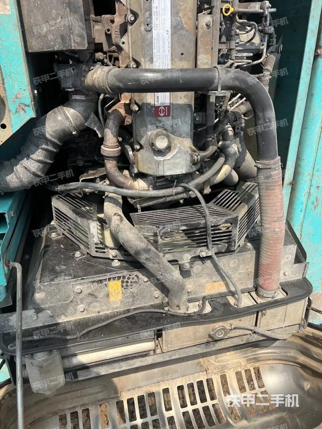 發(fā)動機整體俯視（整機外觀）