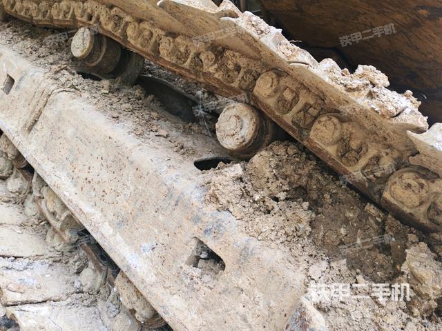 左側(cè)行走馬達(dá)蓋板（行走機(jī)構(gòu)）