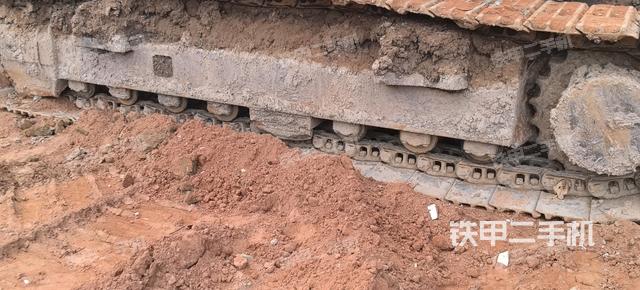 单侧履带整体（整机外观）