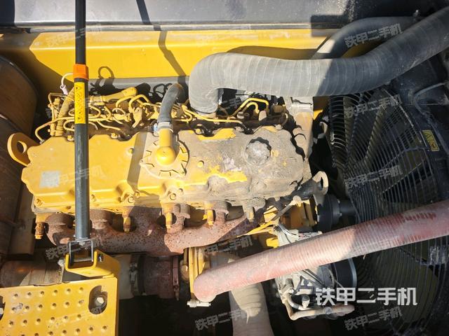 发动机整体俯视（整机外观）