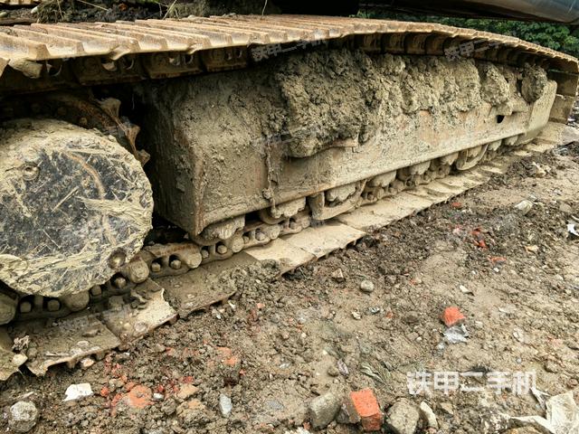 左侧履带整体 （行走机构）