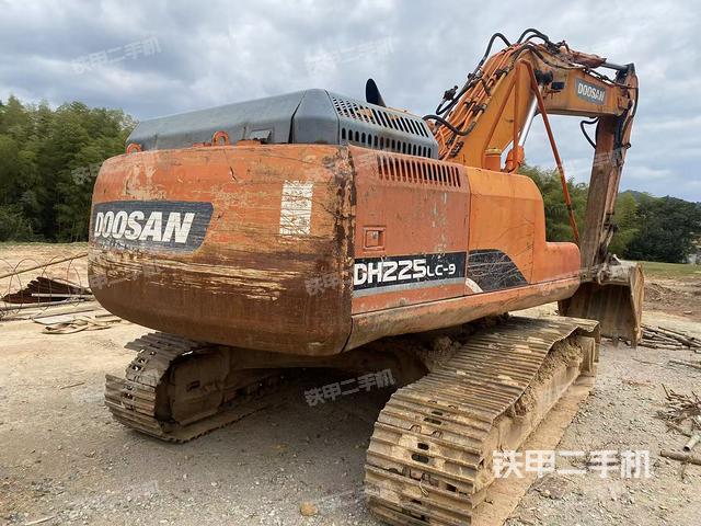 整機(jī)右后45°（整機(jī)外觀）