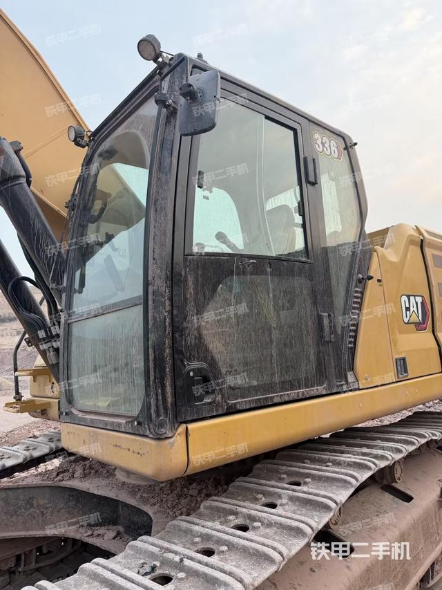 座椅后部（駕駛室部分）