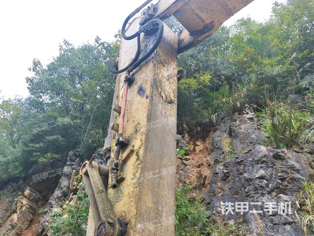 鏟斗45度（工作和回轉(zhuǎn)裝置）