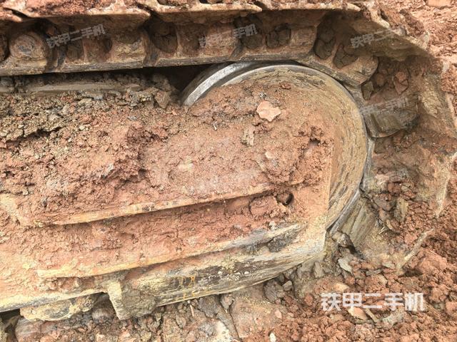 左導(dǎo)向輪（行走機(jī)構(gòu)）