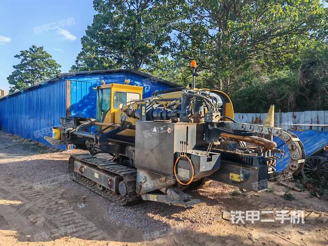 整机右后45°（设备外观及核心部件）