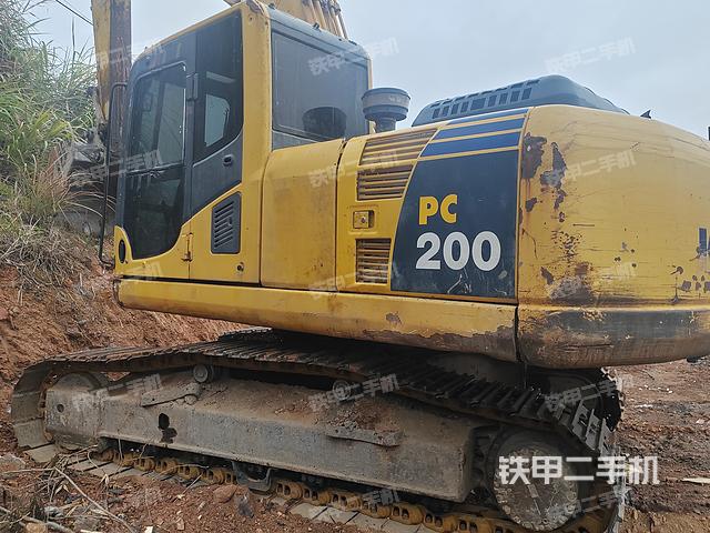 驾驶室整体（整机外观）