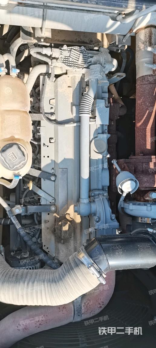 发动机整体俯视（整机外观）
