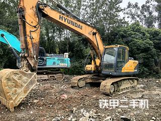 現(xiàn)代R225LVS挖掘機(jī)